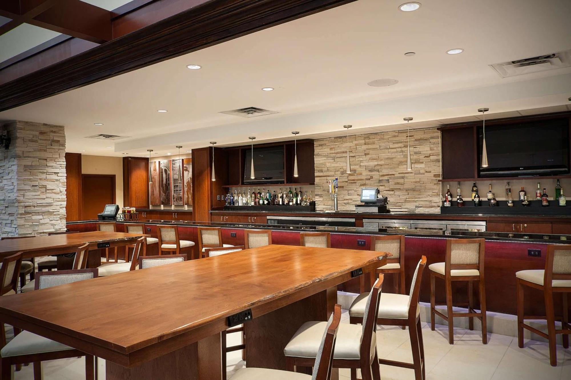 Sonesta Iah Airport Hotel Houston